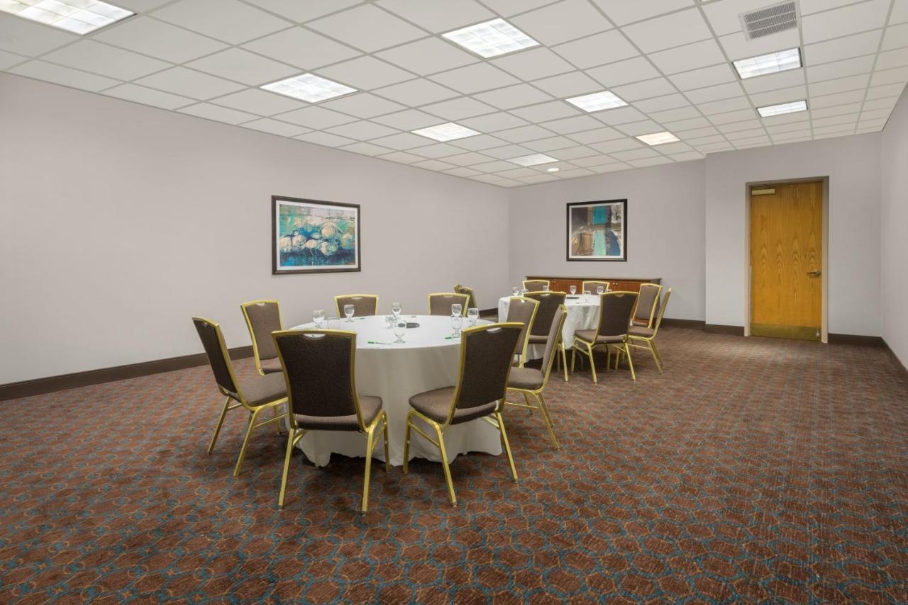 Envision Hotel & Conference Center Mansfield-Foxboro Εξωτερικό φωτογραφία